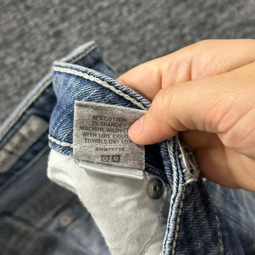 Daytrip Jeans Womens Size 32R Leo Bootcut Light Wash Stretch Embellished Y2K